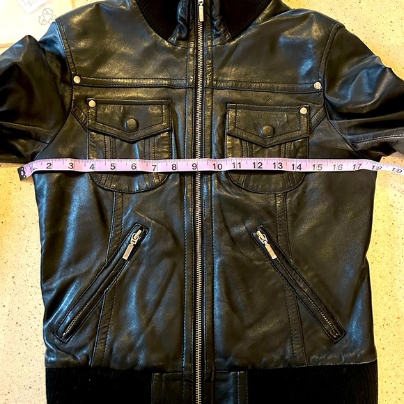 Feminine Touch leather bomber jacket! ✌️ - Picture 5 of 6